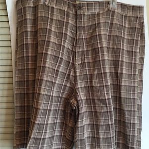 Joe Marlin Linen Blend Men’s 42 brown Plaid shorts